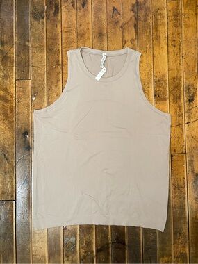 Tan Lululemon tank top